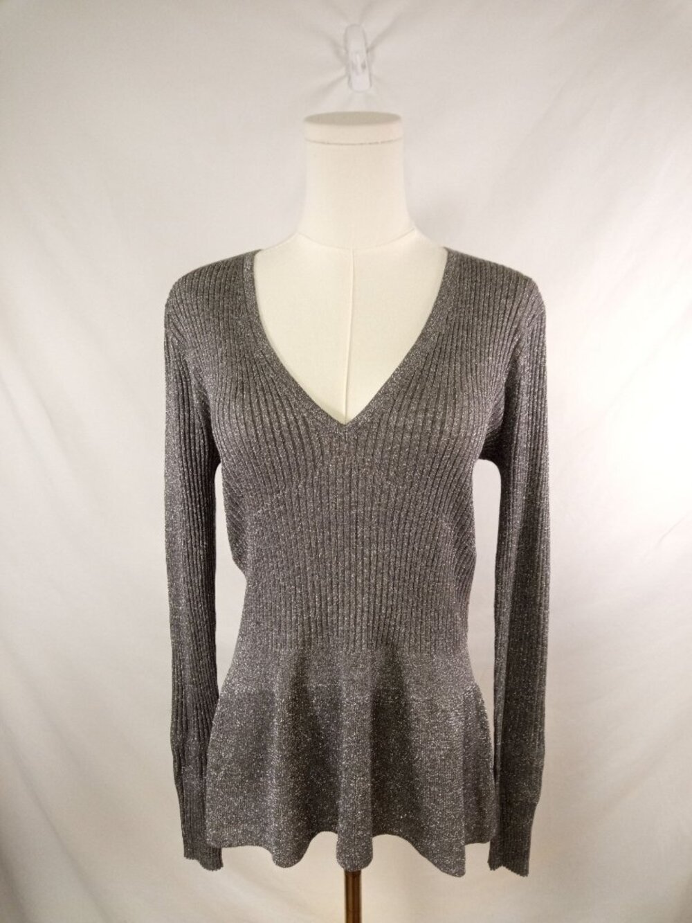 NWT Veronica Beard Esmeralda V-Neck Pullover Silver Women's Peplum Sweater M
